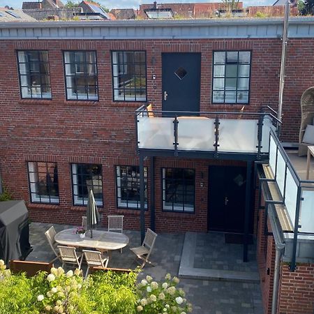 Loftwohnung 2 Simmerdeis An Der Gracht Friedrichstadt Dış mekan fotoğraf