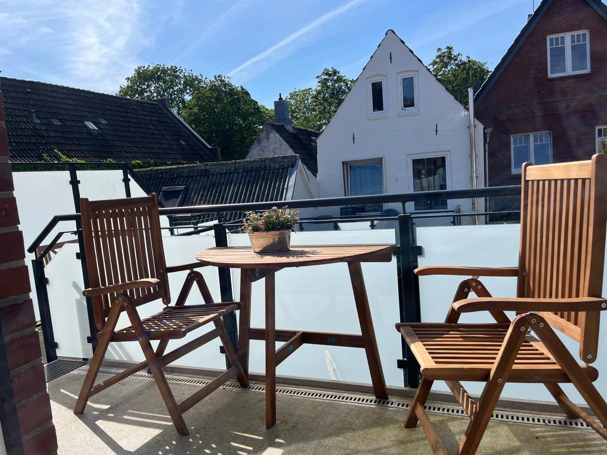 Loftwohnung 2 Simmerdeis An Der Gracht Friedrichstadt Dış mekan fotoğraf